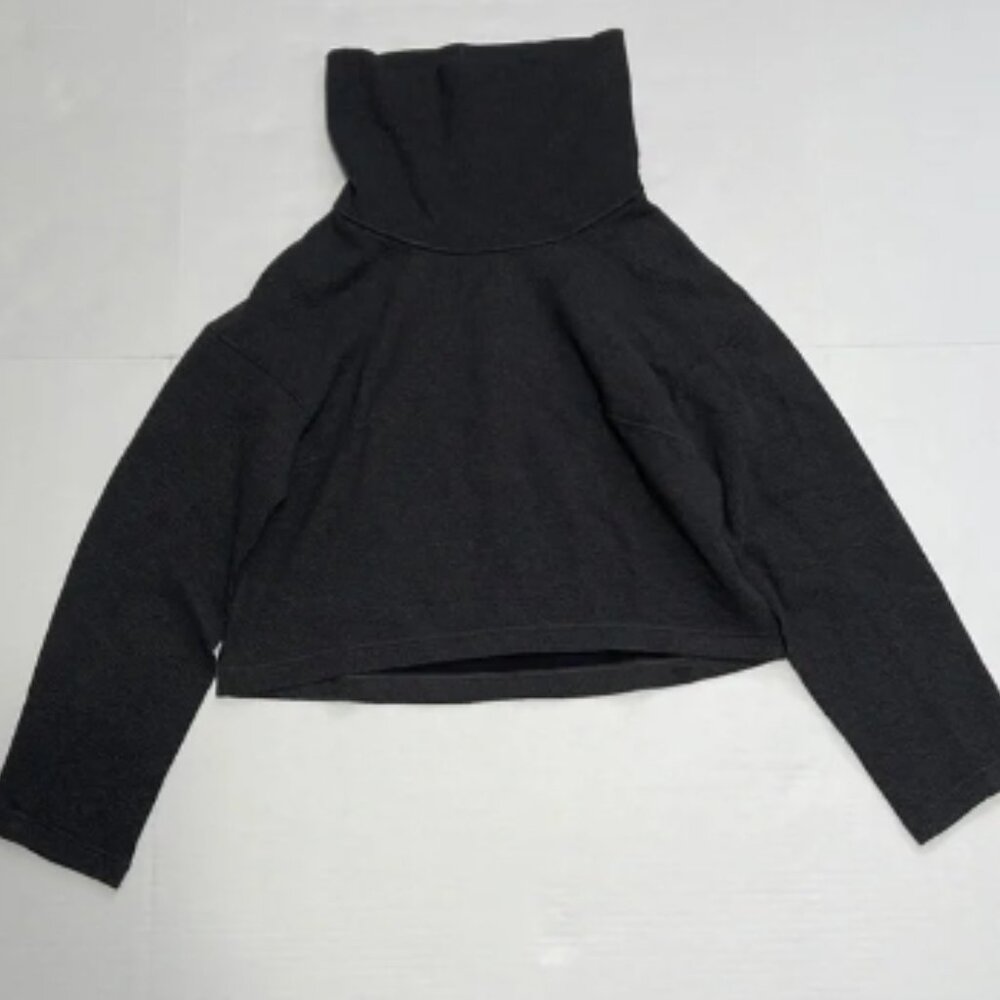 Lululemon Pullover
